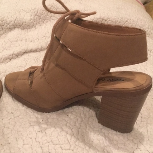 Soda Lace Up Cutout Bootie Peep Toe Heels - Picture 5 of 11